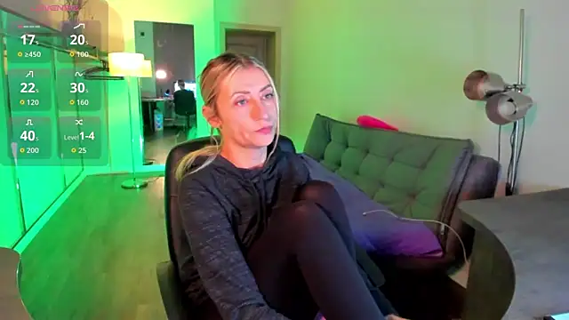 ZoeGrant's cam snapshot