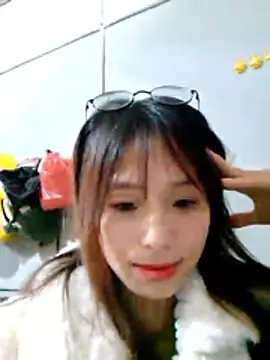 Vitamin-Heart0's cam snapshot