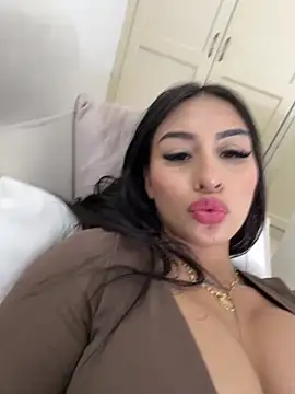 Miafisher_'s cam snapshot