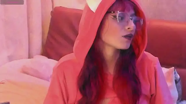 RedMeloddy's cam snapshot