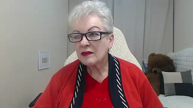 KayleSmoll's cam snapshot