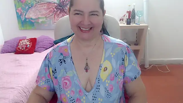 leonela_69's cam snapshot