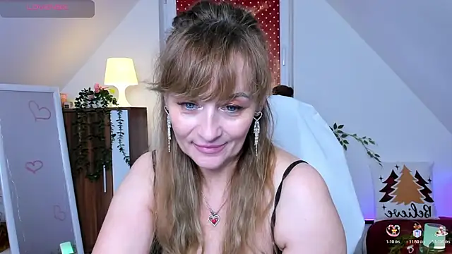 naughtymilane's cam snapshot