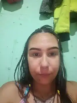 luizaguineto's cam snapshot