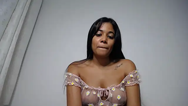 kathypiercee's cam snapshot