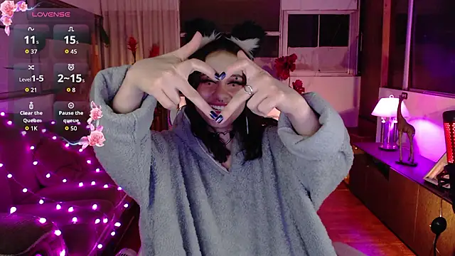 Aquamarinebubble's cam snapshot