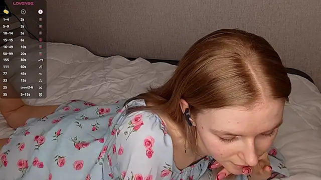 ToyaPletz's cam snapshot