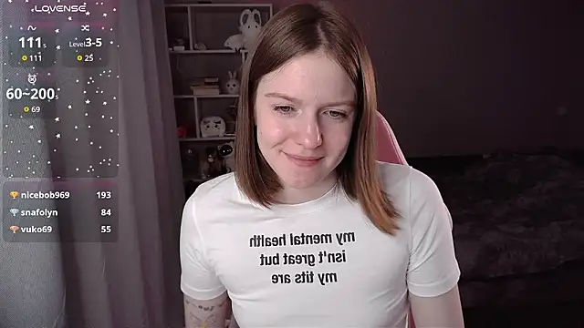 CassieJuice69 live sex cam