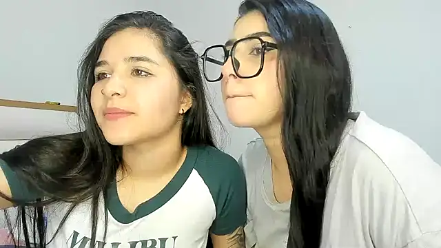 Sweet_and_Rous0's cam snapshot