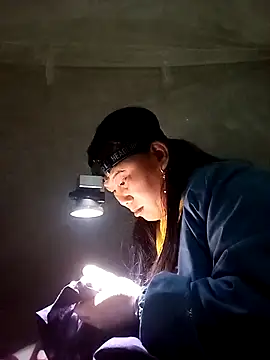 Matilda-aa's cam snapshot