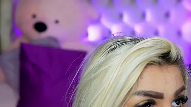 Squirt_Tanya live sex cam