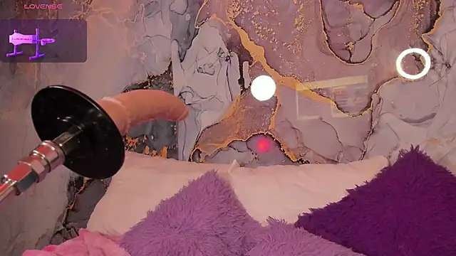 Emmayourgirl's cam snapshot