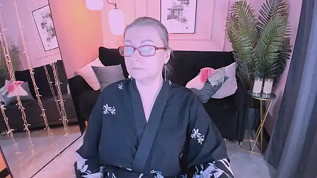 AlexandraKind's cam snapshot