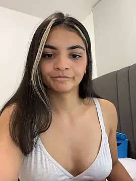 Cat2525 live sex cam