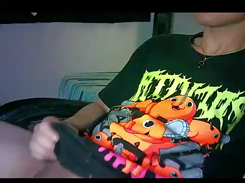 aiden_dwayne's cam snapshot