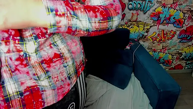 Jenny_Jimmy's cam snapshot