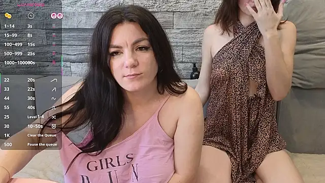 Vika_loves_you live sex cam