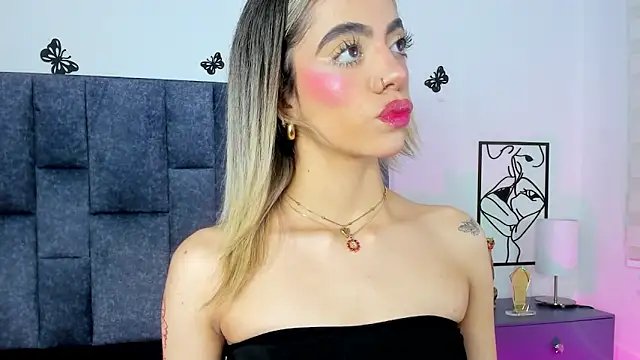 Violetta_Ficher's cam snapshot