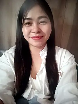 Caniroom_bia's cam snapshot