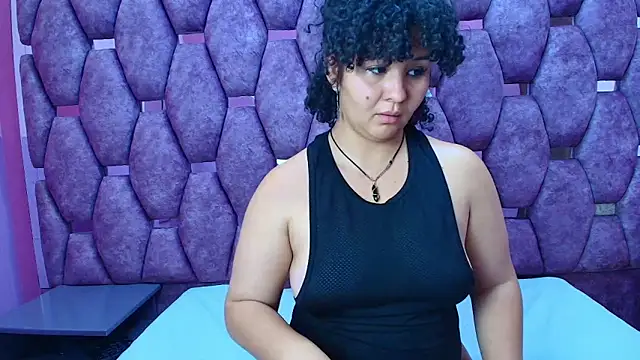 AlaSmith's cam snapshot