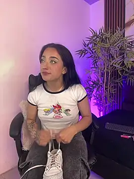 Ady_18's cam snapshot