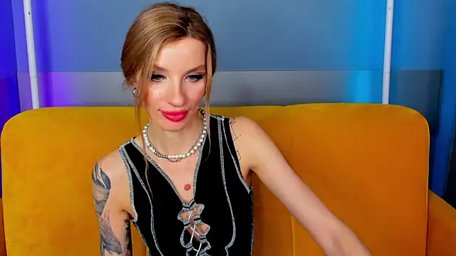 AlinaLovelyX's cam snapshot