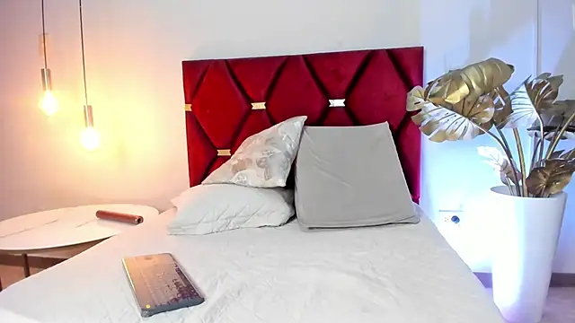 AnnaBroooks's cam snapshot