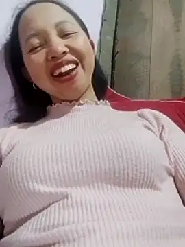 TRIEUTRIEU20's cam snapshot