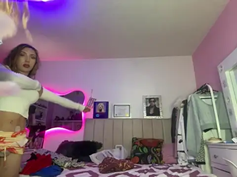 caroline_cossei live sex cam