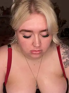 TwoWayT_xx's cam snapshot