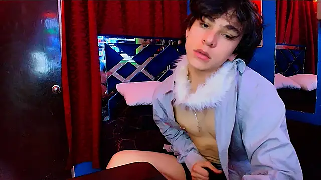 Luke_Howland live sex cam