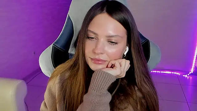 yourArya's cam snapshot