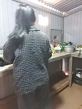 Helen-Tran's cam snapshot