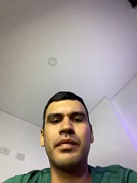 HAMILTONG12's cam snapshot