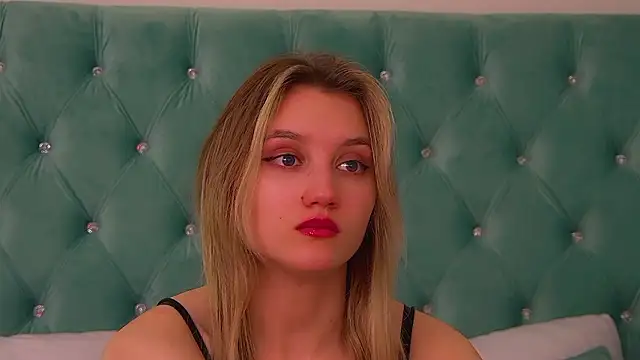 StacyEvances's cam snapshot