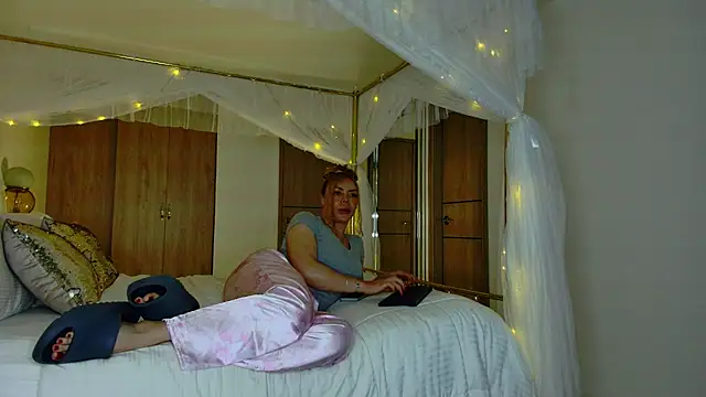 alejadollts live sex cam