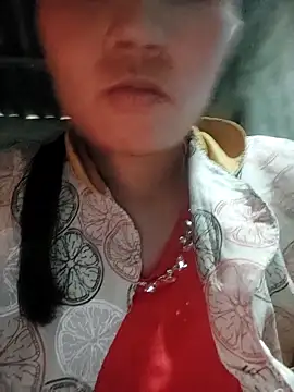 YANINA-20's cam snapshot