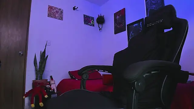 Ryuk_it live sex cam