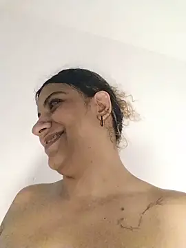 Zarah_Lukas live sex cam