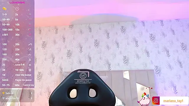 MARIANA_TAY1's cam snapshot