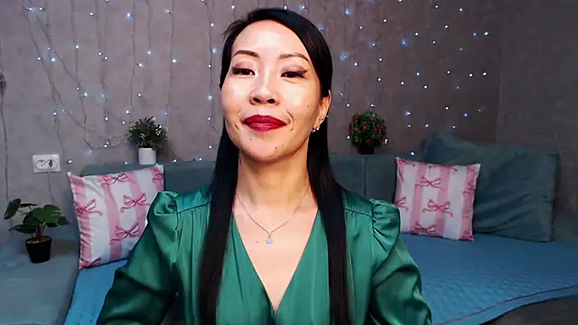 LiaPak's cam snapshot