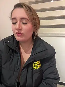 Isabel_Noir live sex cam