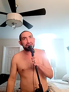 CumDumpPig83 live sex cam