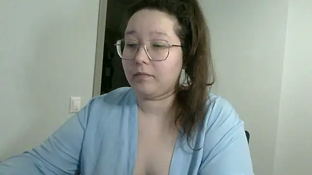 AemiliaLust's cam snapshot