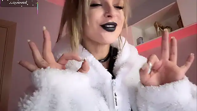 SashaRock's cam snapshot