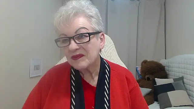 KayleSmoll live sex cam