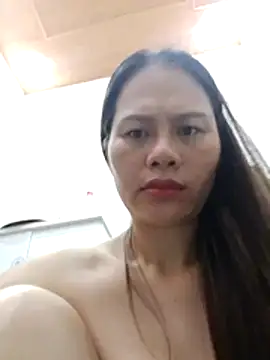 Baby-ladyass2026's cam snapshot