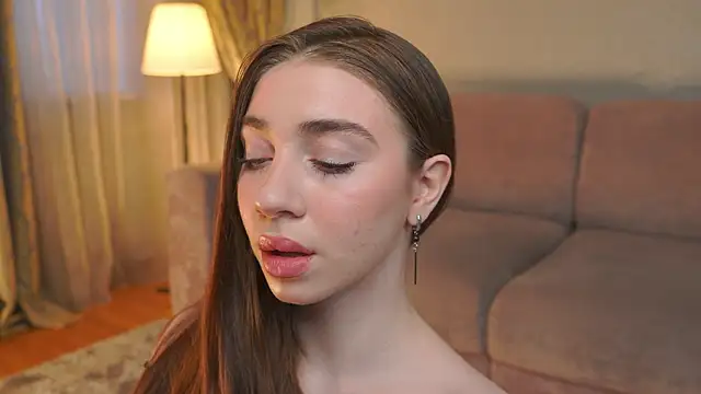 EadlinGillim live sex cam