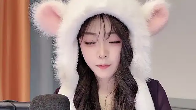 smalldaisy's cam snapshot