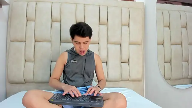 Felipe_Cold live sex cam